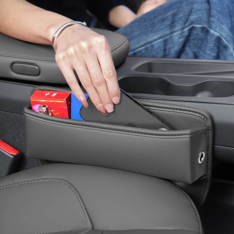 Seat Crevice
