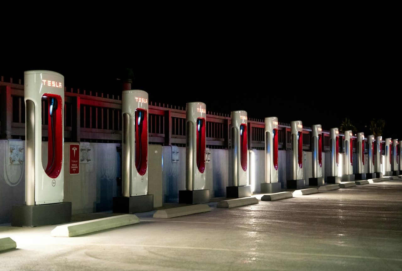 Charging station overcrowding — scheduling fixes